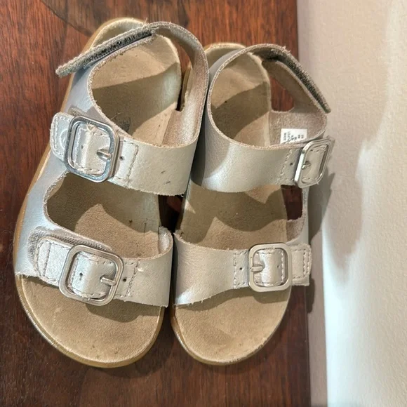 Merrell Bare Steps Sandal - Silver Size 8 - Picture 5 of 7